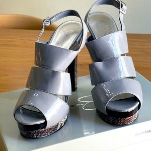 Good condition- wore once